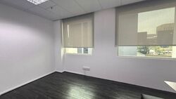 Burlington Square (D7), Office #569614711